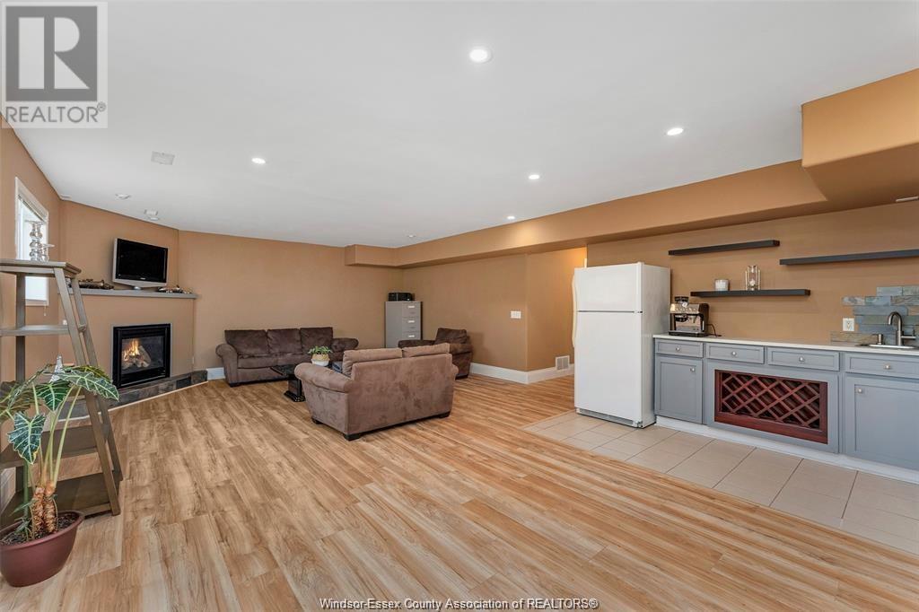 218 King John Street, Lakeshore, Ontario  N0R 1A0 - Photo 16 - 25015470