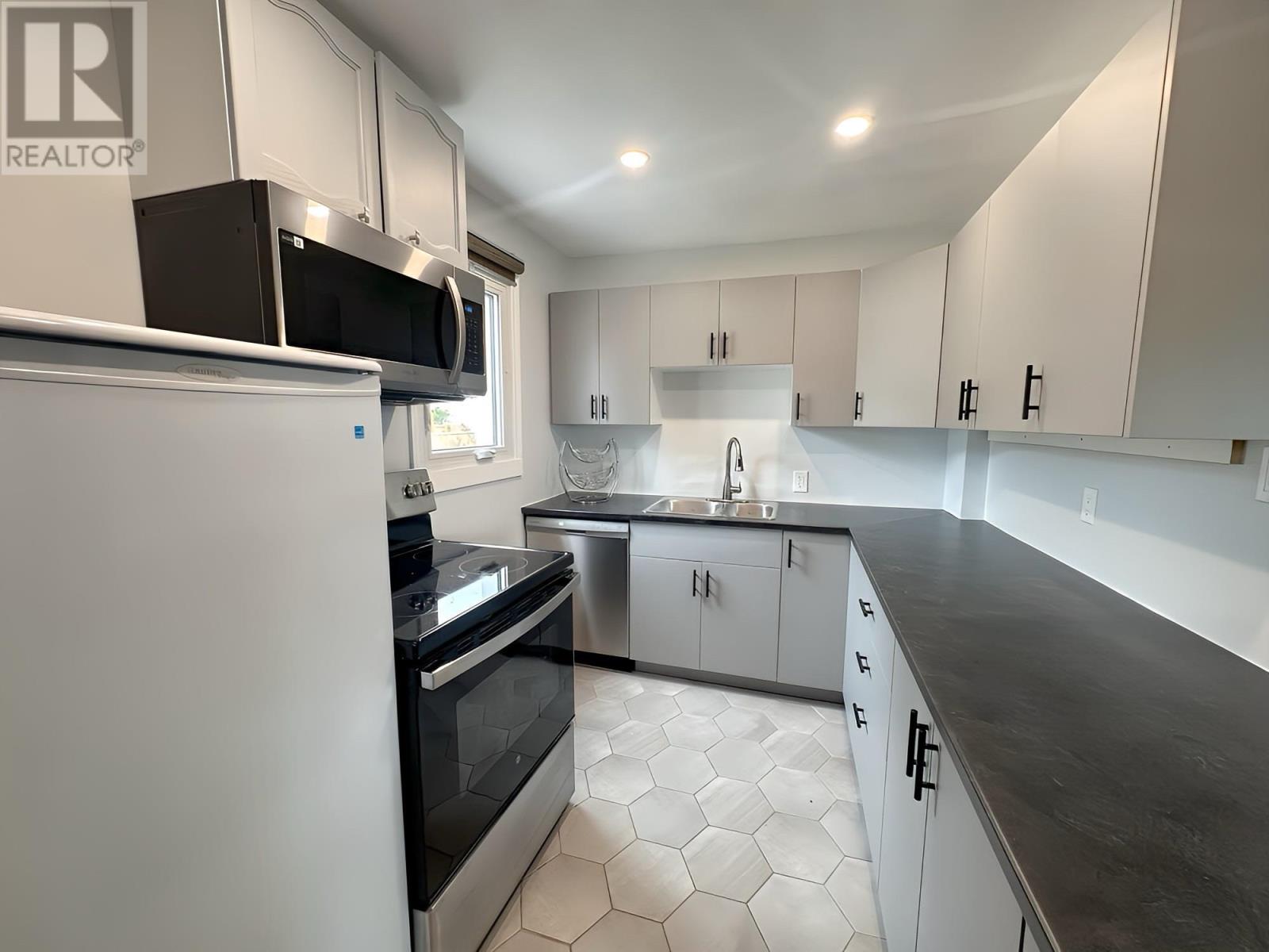 Property at 2227 McGregor AVE image 3