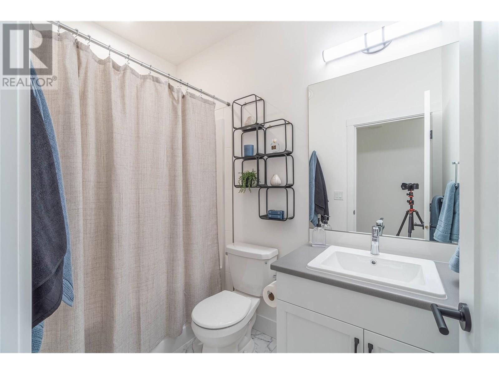 200 Grand Boulevard Unit# 132, Kamloops, British Columbia  V2C 0H3 - Photo 17 - 10335159