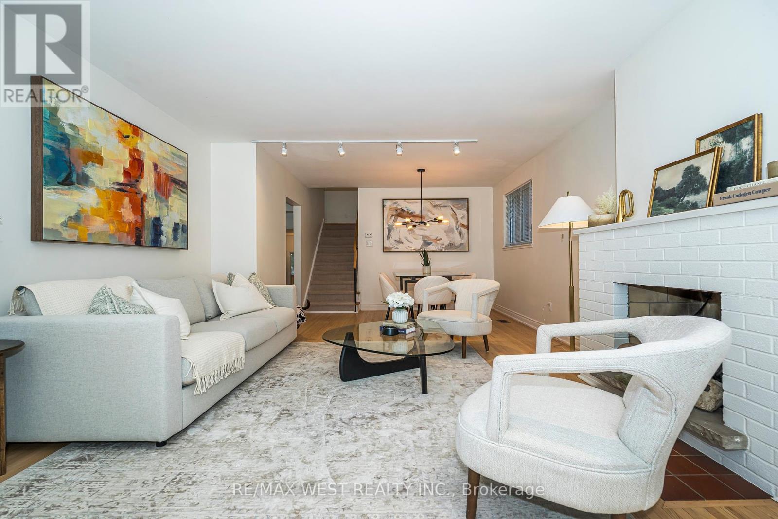Property at 57 BLEDLOW MANOR DRIVE image 3