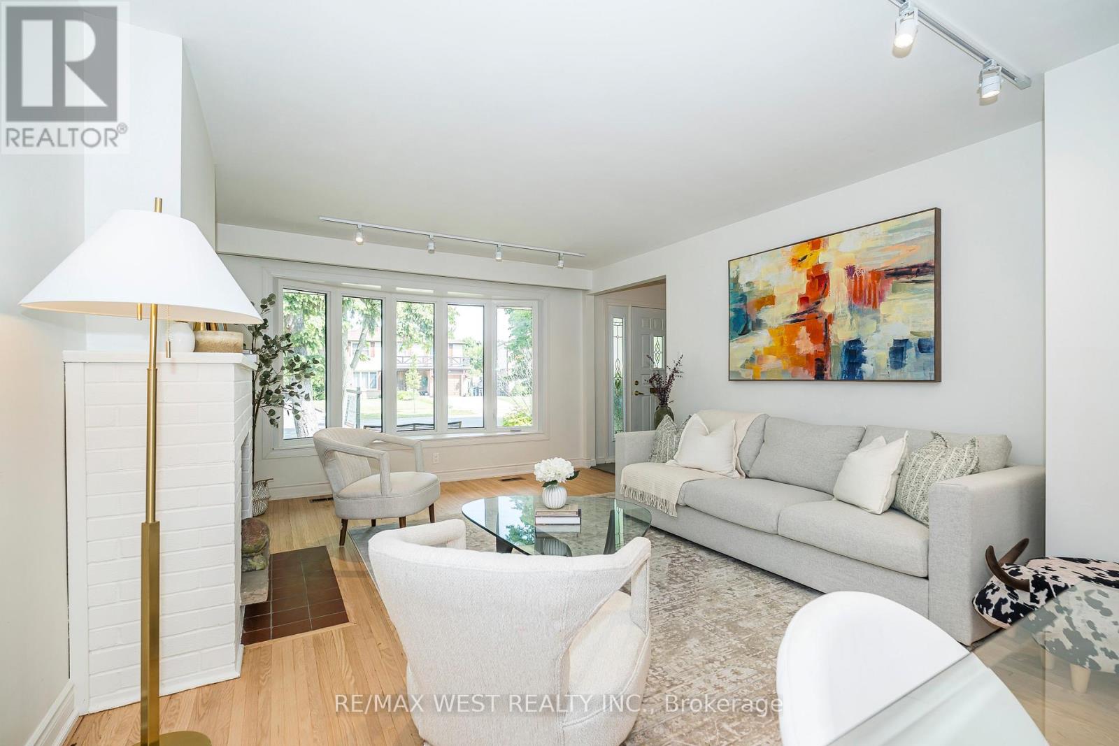 Property at 57 BLEDLOW MANOR DRIVE image 4