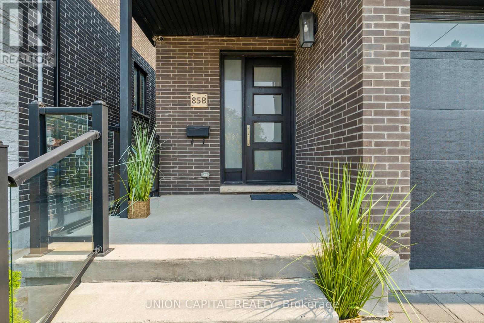 Property at 85B WESTBOURNE AVENUE image 2