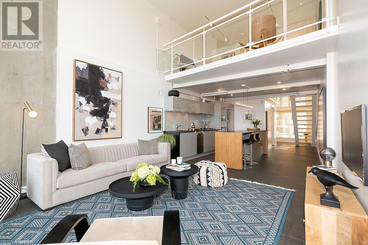 403 1529 W 6TH AVENUE, vancouver, British Columbia V6J1R1