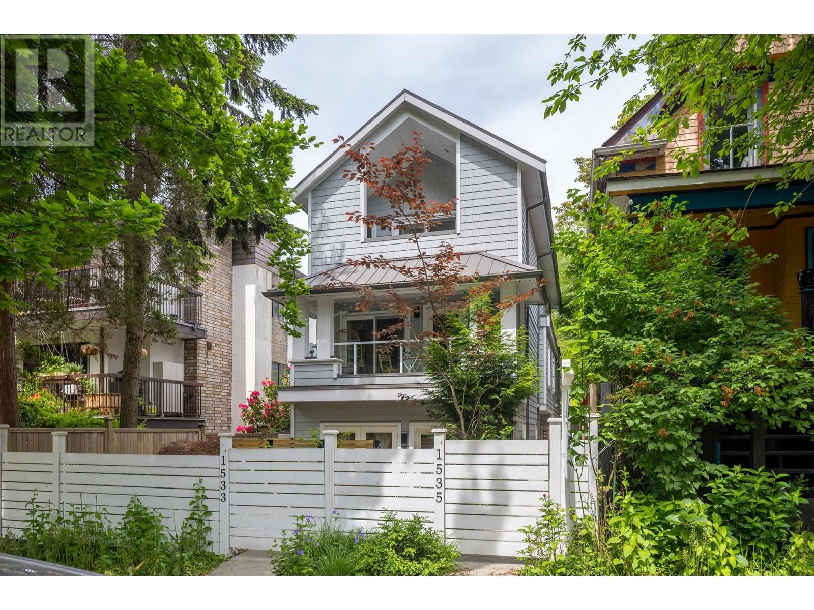 1535 E 5TH AVENUE, vancouver, British Columbia V5N1L6