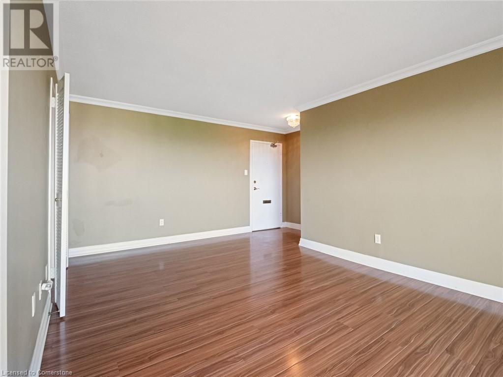 15 Towering Heights Boulevard Unit# 904, St. Catharines, Ontario  L2T 3G7 - Photo 6 - 40742791