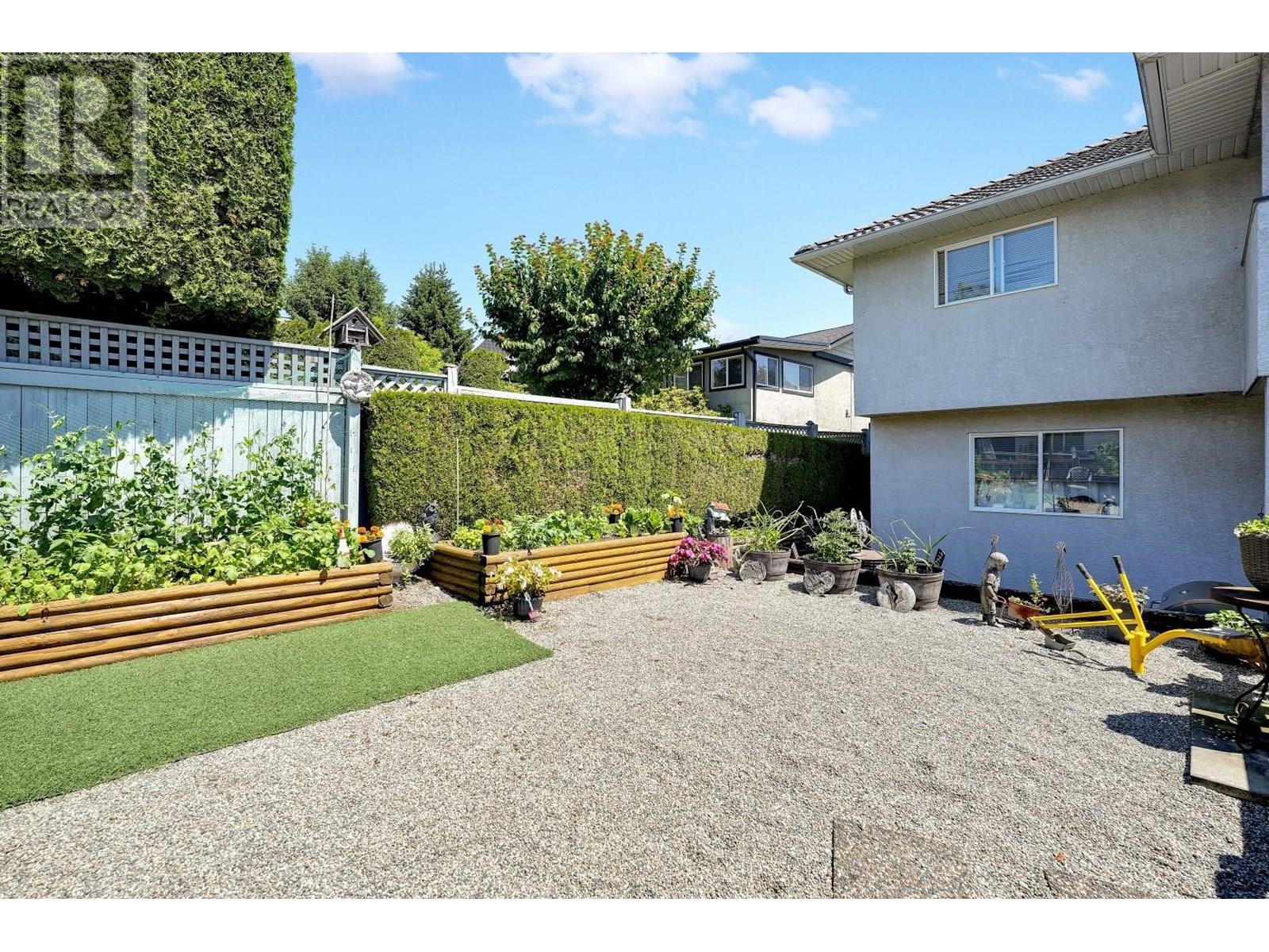Property at 306 MARMONT STREET image 5