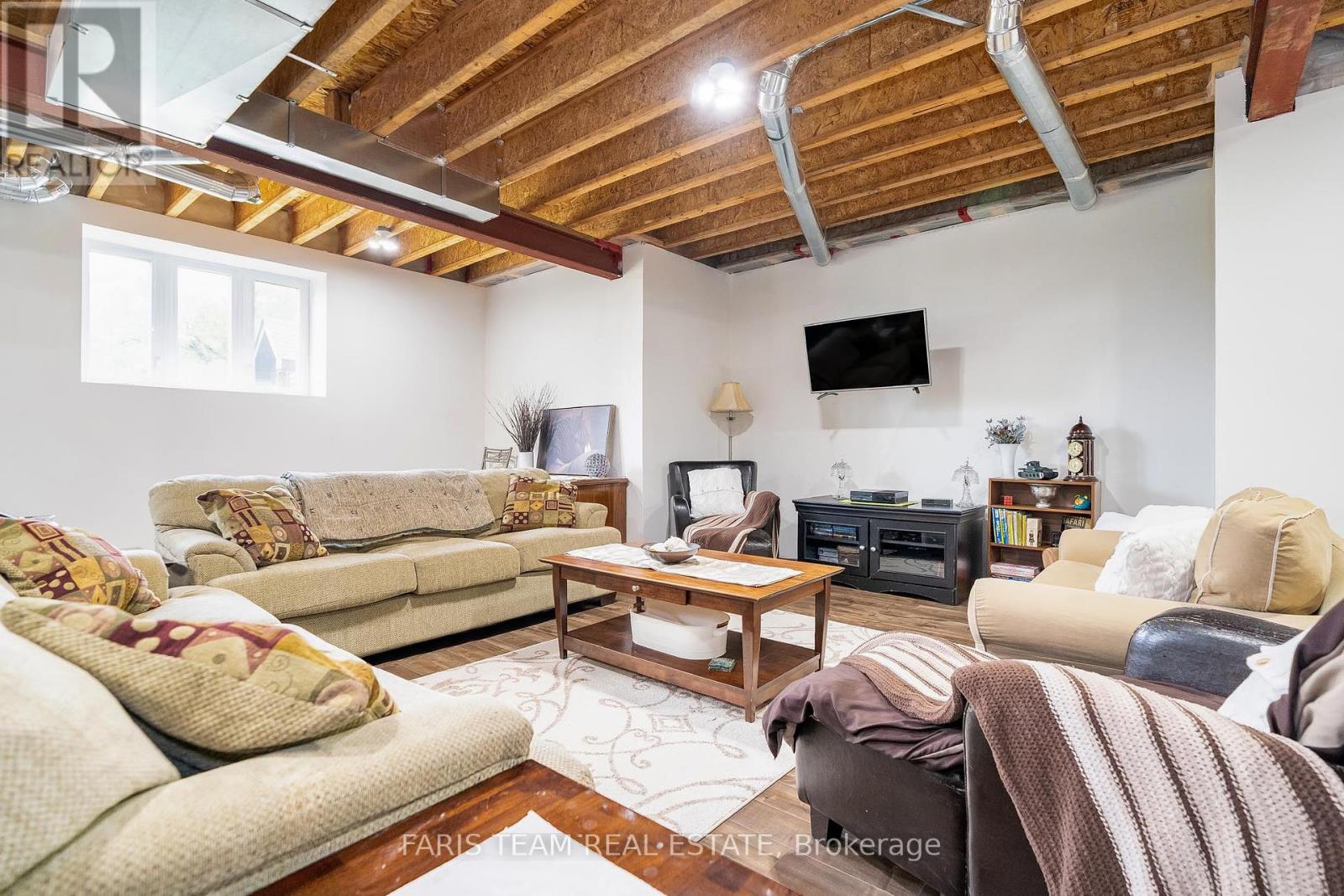 400 Lloyd's Lane, King, Ontario  L7B 0E4 - Photo 36 - N12229692