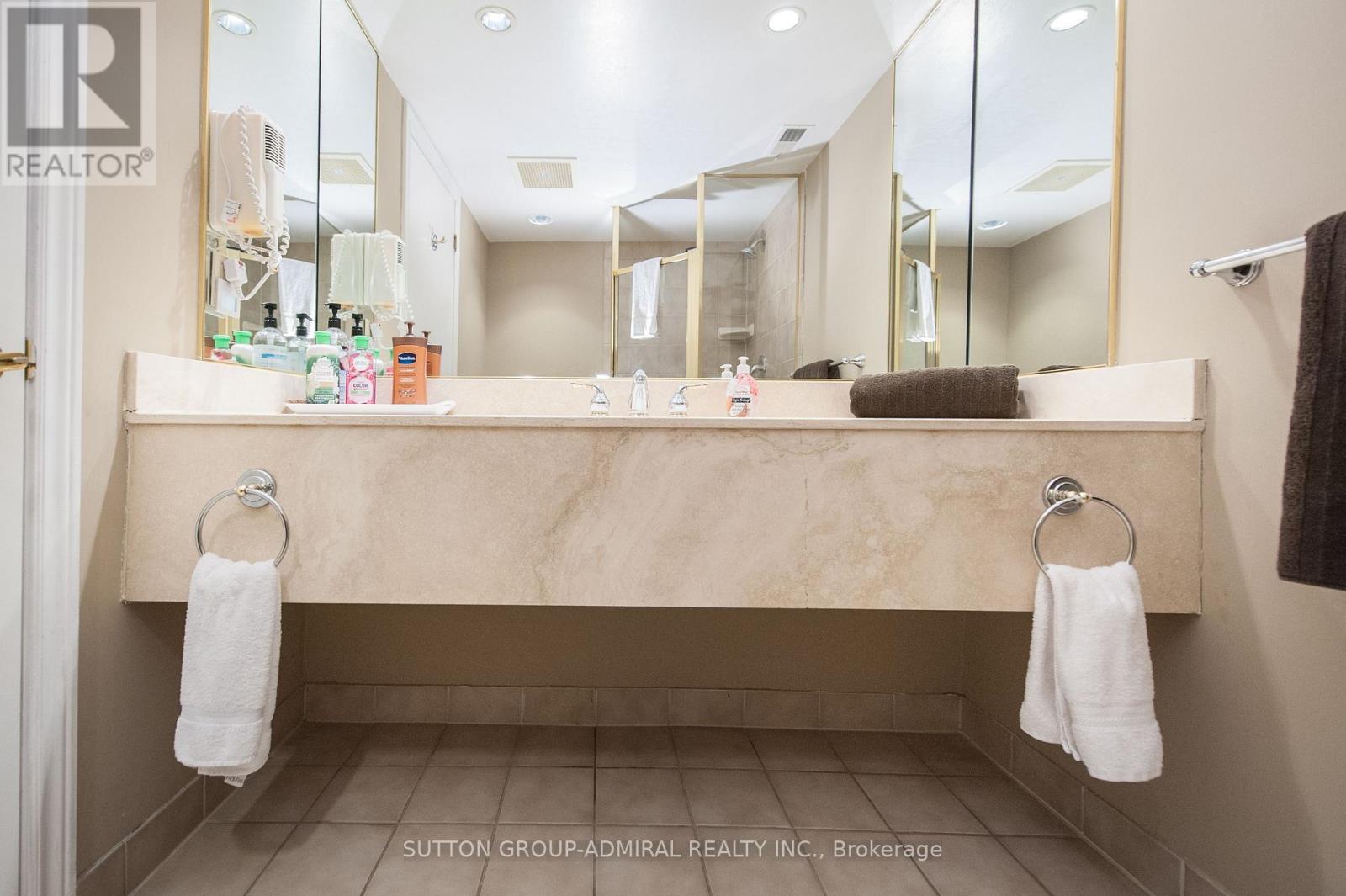 2010 - 90 Highland Drive S, Oro-Medonte, Ontario  L0L 2L0 - Photo 10 - S12229751