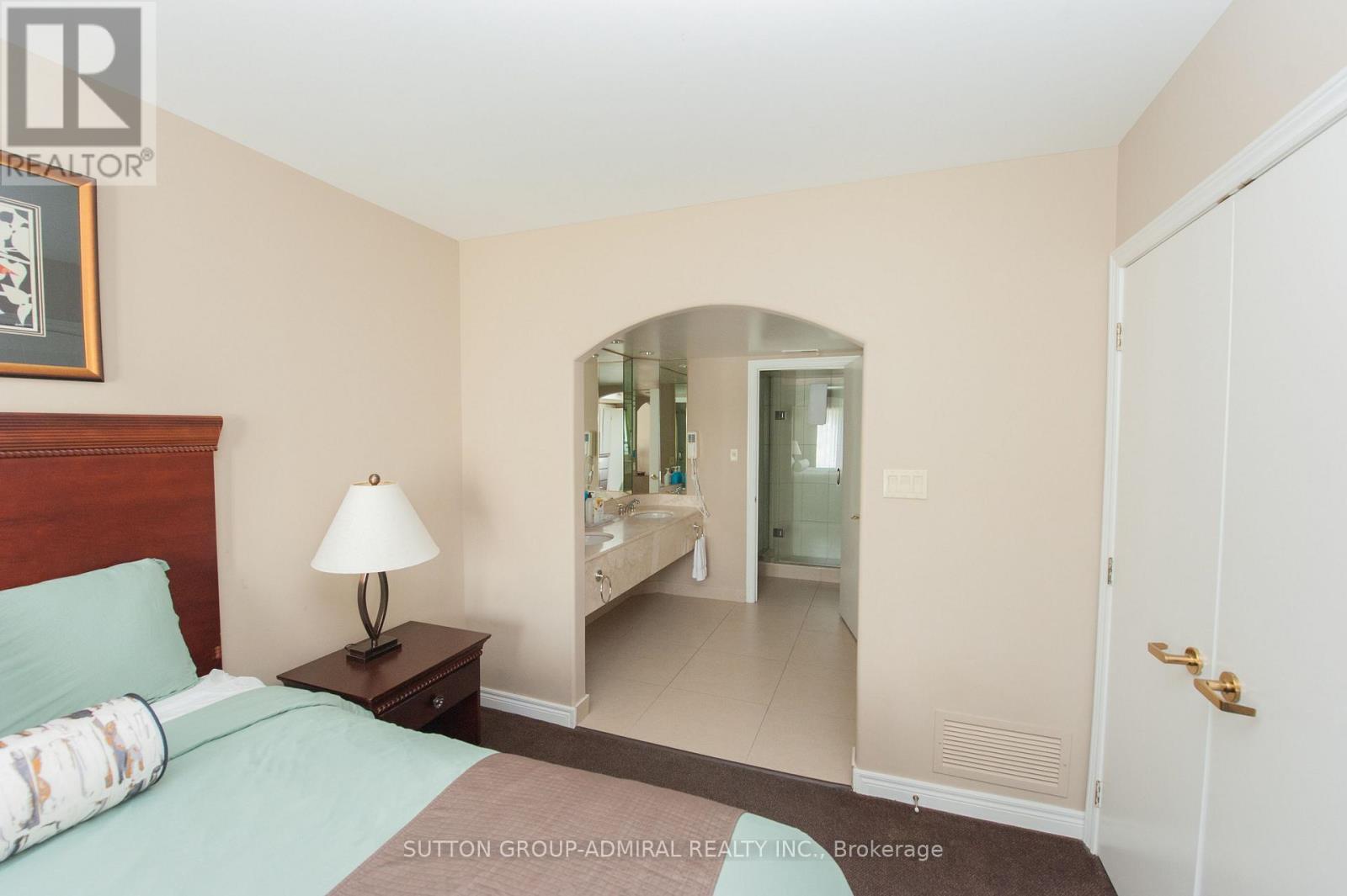 2010 - 90 Highland Drive S, Oro-Medonte, Ontario  L0L 2L0 - Photo 21 - S12229751