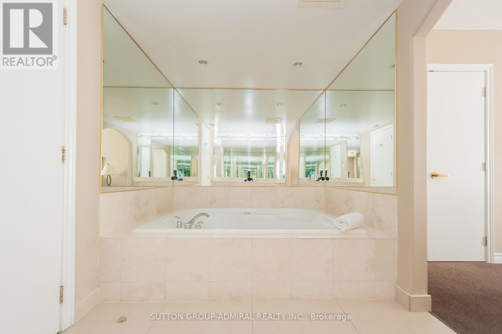 2010 - 90 Highland Drive S, Oro-Medonte, Ontario  L0L 2L0 - Photo 22 - S12229751