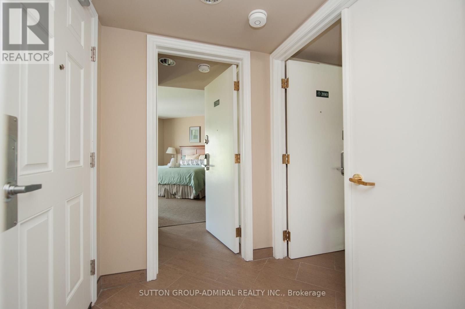 2010 - 90 Highland Drive S, Oro-Medonte, Ontario  L0L 2L0 - Photo 6 - S12229751