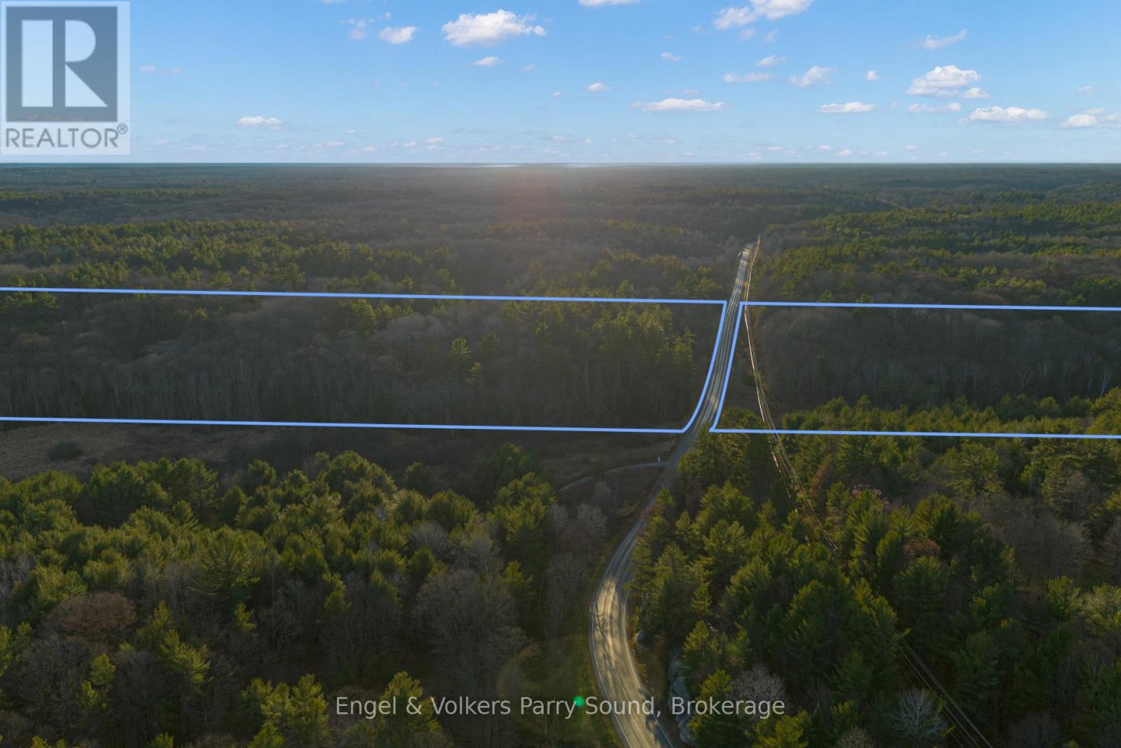 261 Highway 559, Carling, Ontario  P0G 1G0 - Photo 3 - X12229907