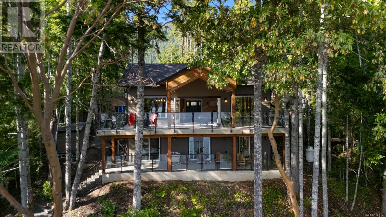 8130 Sa-Seen-Os Cres, Youbou, British Columbia  V0R 3E1 - Photo 4 - 1001658