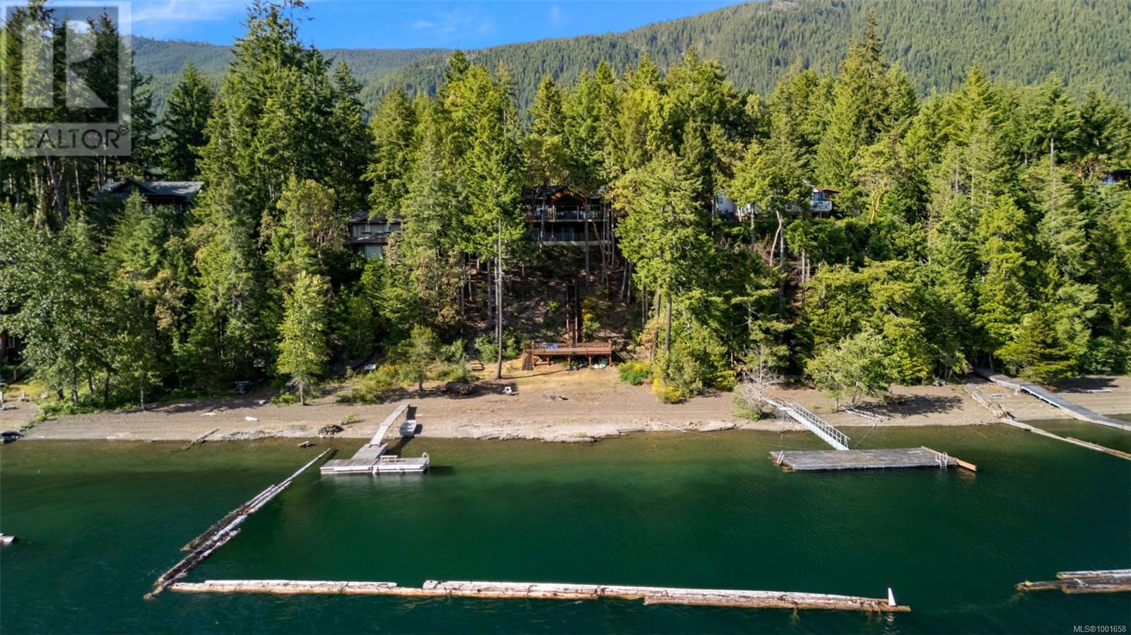 8130 Sa-Seen-Os Cres, Youbou, British Columbia  V0R 3E1 - Photo 2 - 1001658