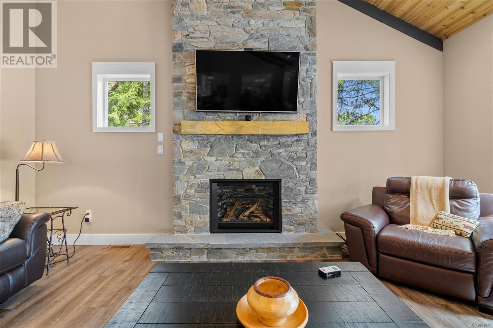 8130 Sa-Seen-Os Cres, Youbou, British Columbia  V0R 3E1 - Photo 17 - 1001658