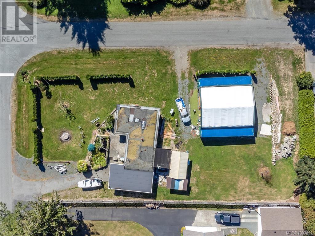 Property at 4018 Barclay Rd image 4