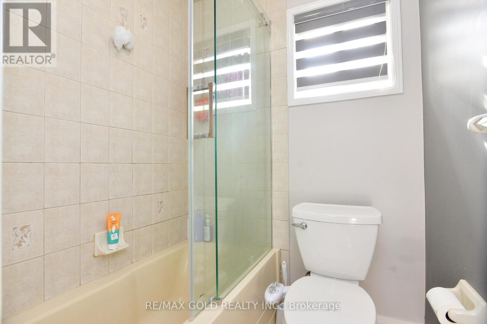 5 Ramsey Lane, Brampton, Ontario  L7A 3P5 - Photo 24 - W12229745