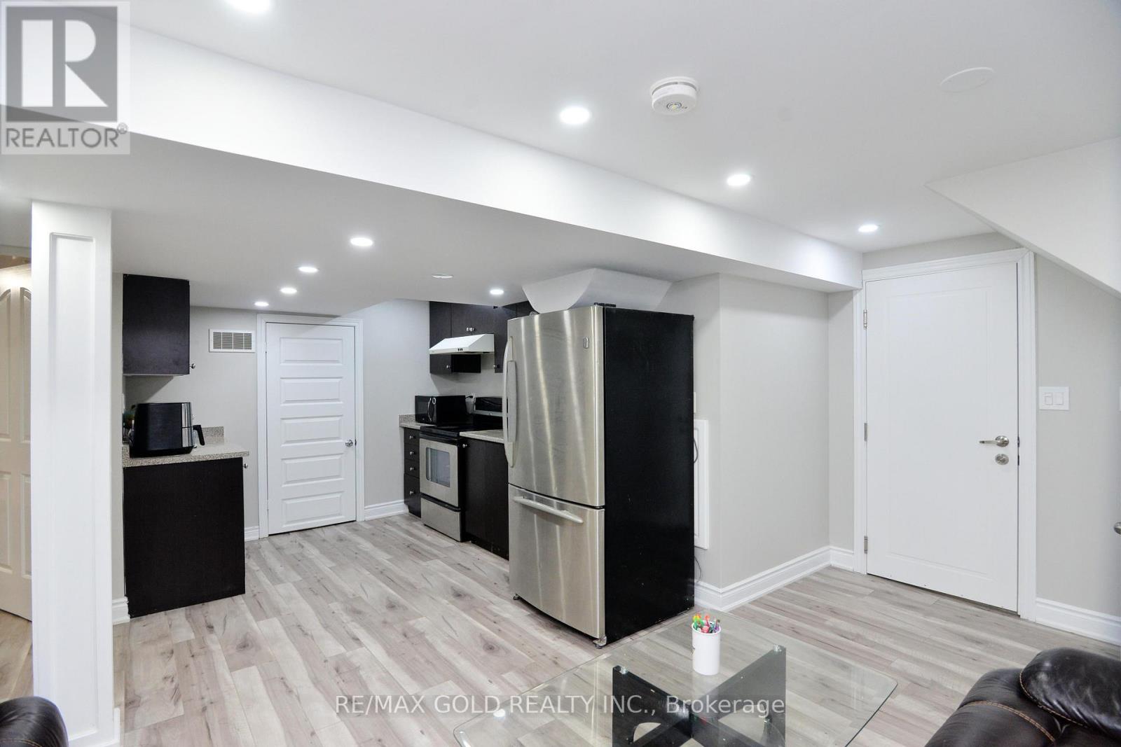 5 Ramsey Lane, Brampton, Ontario  L7A 3P5 - Photo 27 - W12229745