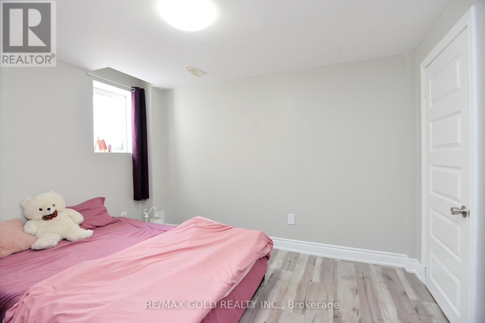 5 Ramsey Lane, Brampton, Ontario  L7A 3P5 - Photo 30 - W12229745