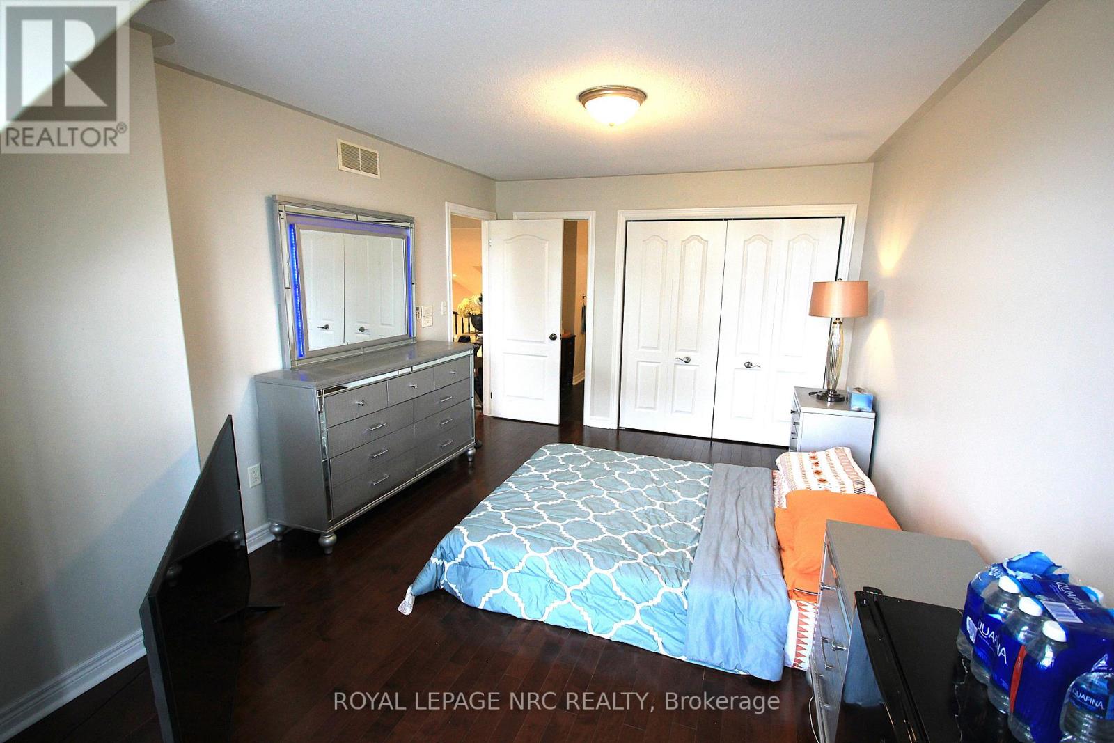 55 Permilla Street, St. Catharines, Ontario  L2S 2G4 - Photo 23 - X12219515