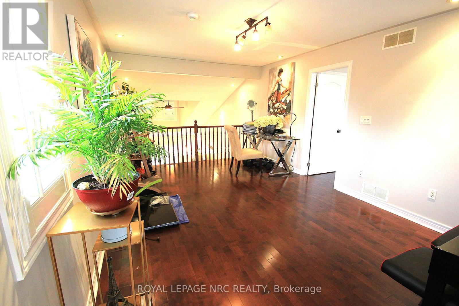 55 Permilla Street, St. Catharines, Ontario  L2S 2G4 - Photo 19 - X12219515