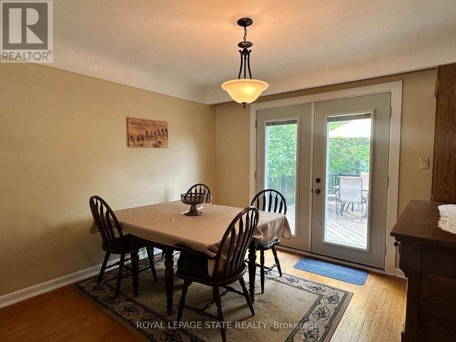 129 Broker Drive, Hamilton, Ontario  L8T 2B9 - Photo 10 - X12229785