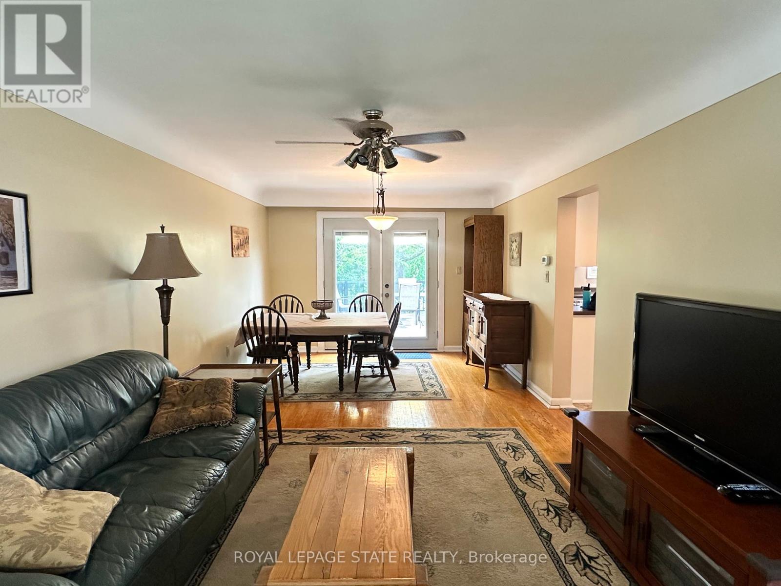 129 Broker Drive, Hamilton, Ontario  L8T 2B9 - Photo 9 - X12229785