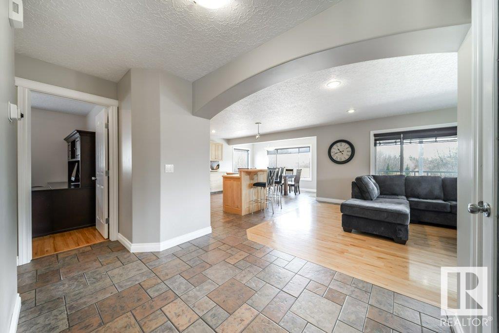 Property at 50547 RGE ROAD 240 image 3