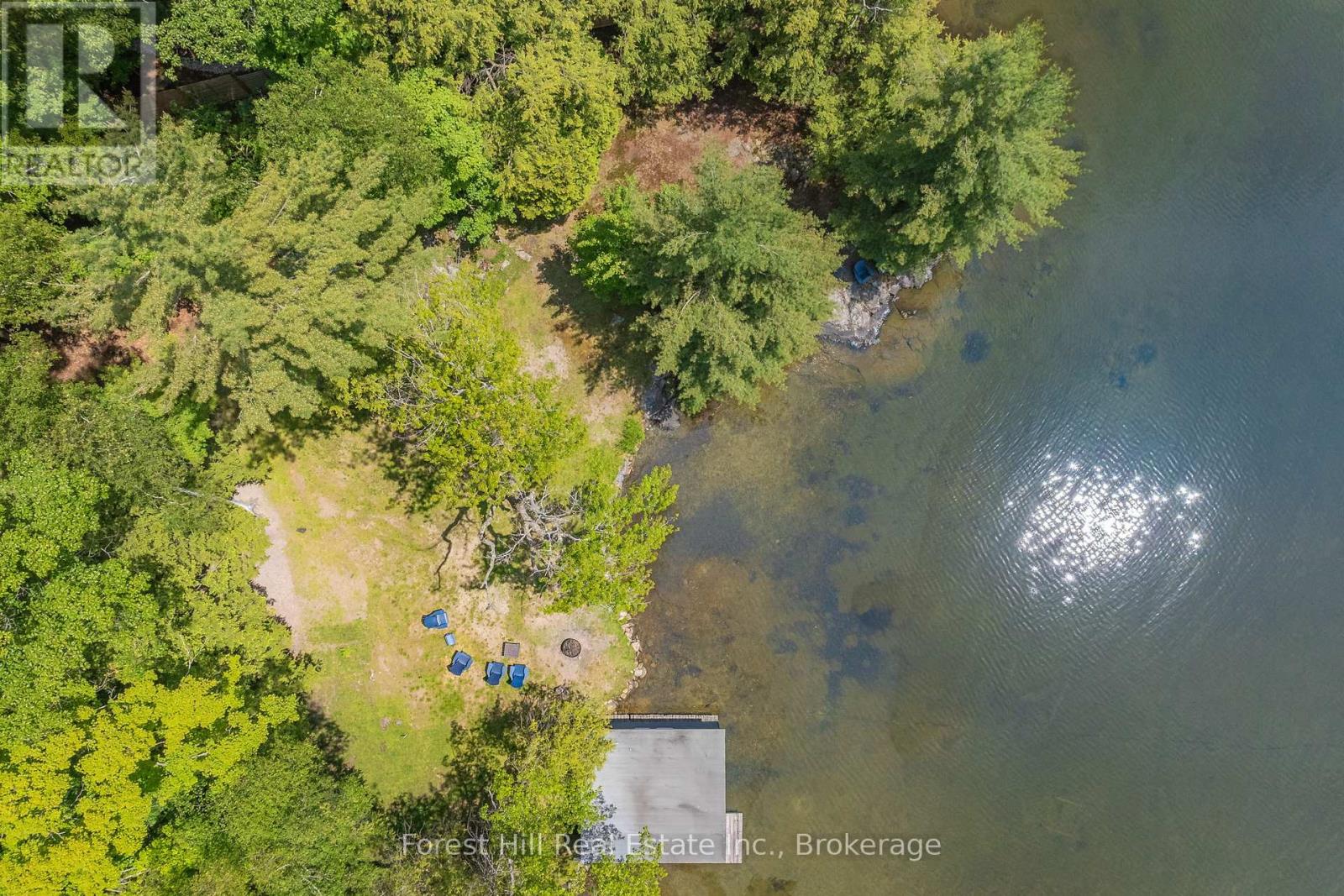 1054 Fair-Lee Park Road, Muskoka Lakes, Ontario  P0B 1G0 - Photo 19 - X12095293