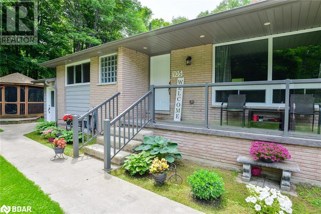 Property at 105 WELLINGTON Street image 2