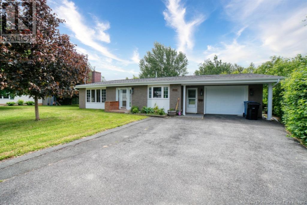 Property at 735 Assumption image 1