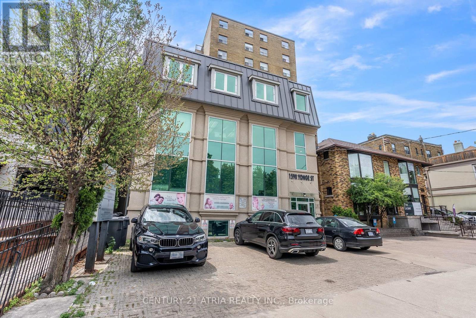 101 - 1590 Yonge Street, Toronto, Ontario  M4T 1Z8 - Photo 2 - C12228498