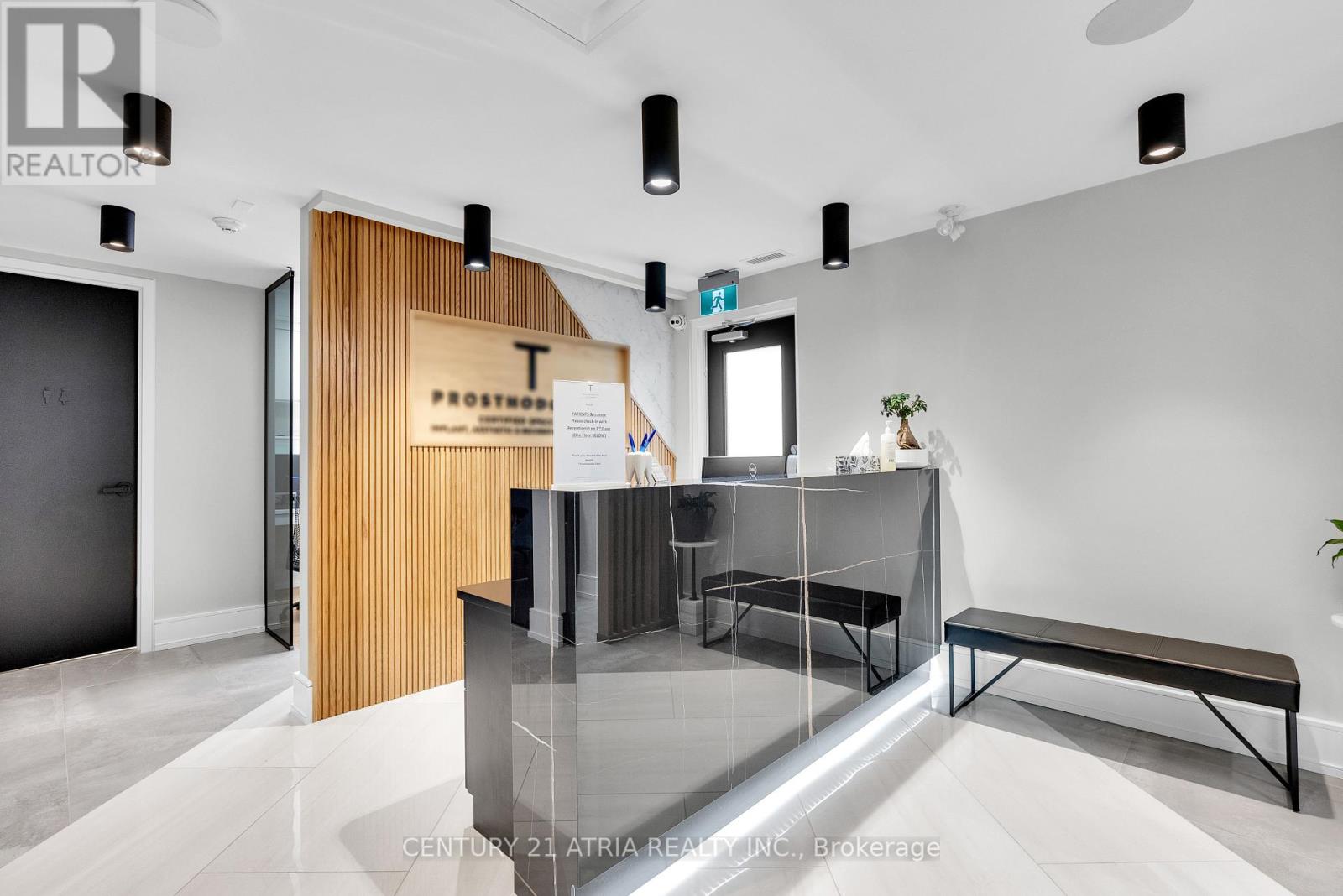101 - 1590 Yonge Street, Toronto, Ontario  M4T 1Z8 - Photo 7 - C12228498