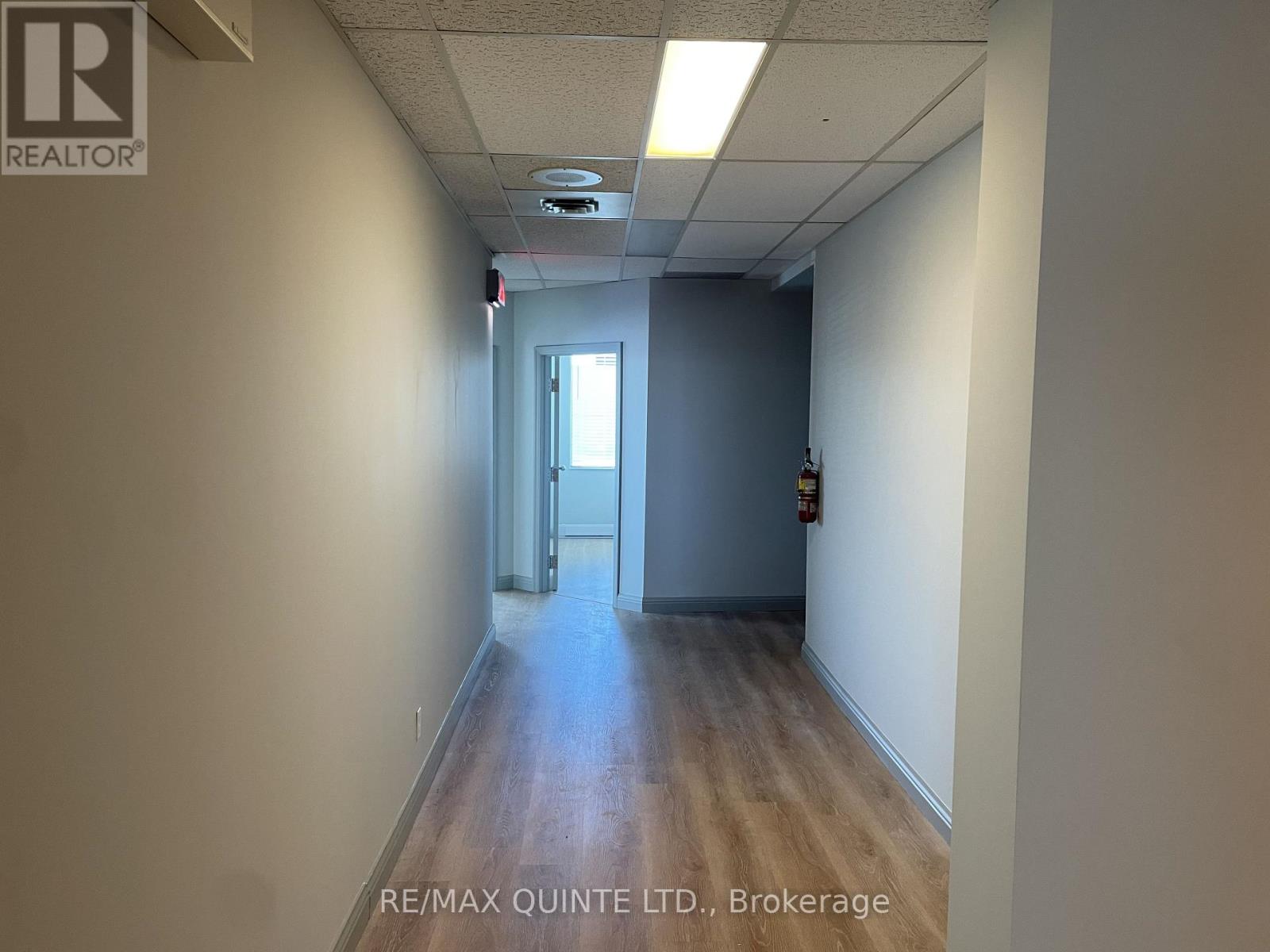 204 - 69-71 Dundas Street W, Quinte West, Ontario  K8V 3P4 - Photo 3 - X12230094