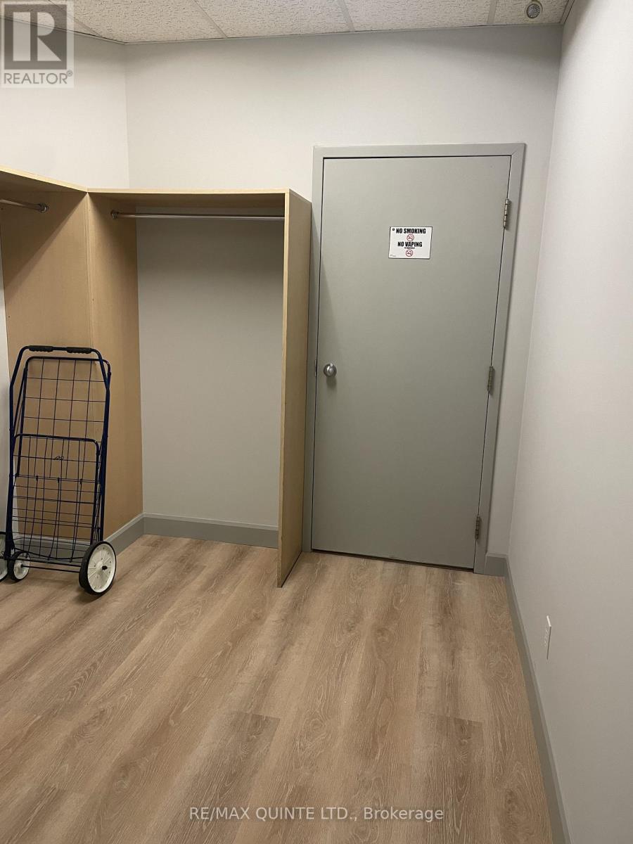 204 - 69-71 Dundas Street W, Quinte West, Ontario  K8V 3P4 - Photo 7 - X12230094