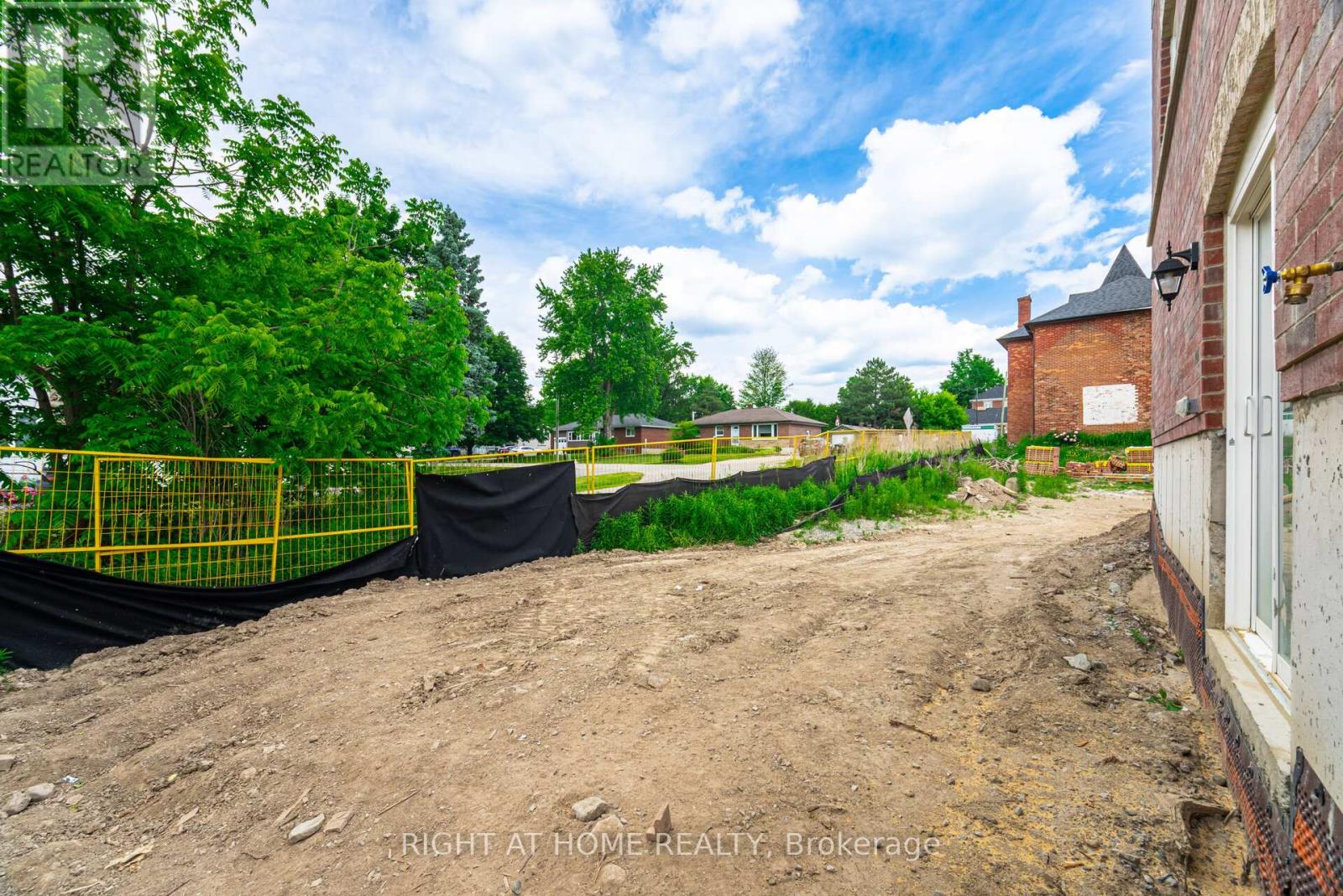 16 Ravenscraig Place, Innisfil (Cookstown), Ontario  L0L 1L0 - Photo 34 - N12050042