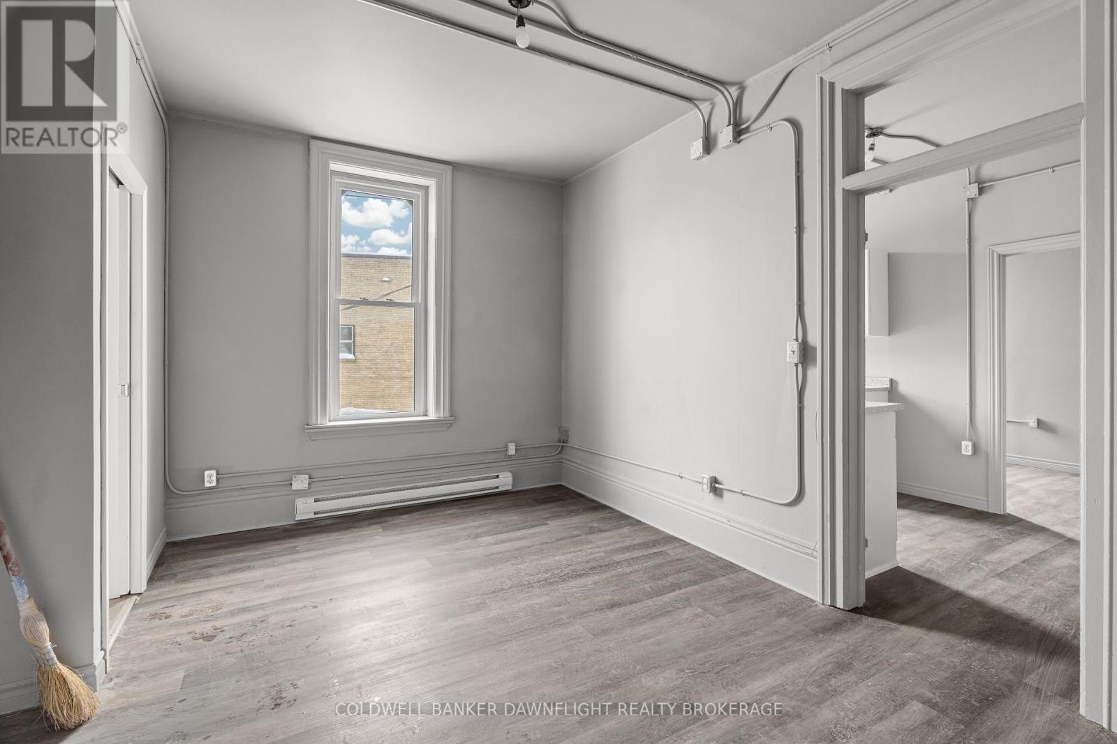 382 Main Street S, South Huron (Exeter), Ontario  N0M 1S2 - Photo 20 - X12230022