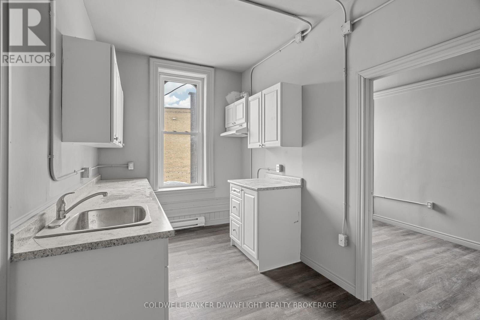 382 Main Street S, South Huron (Exeter), Ontario  N0M 1S2 - Photo 24 - X12230022