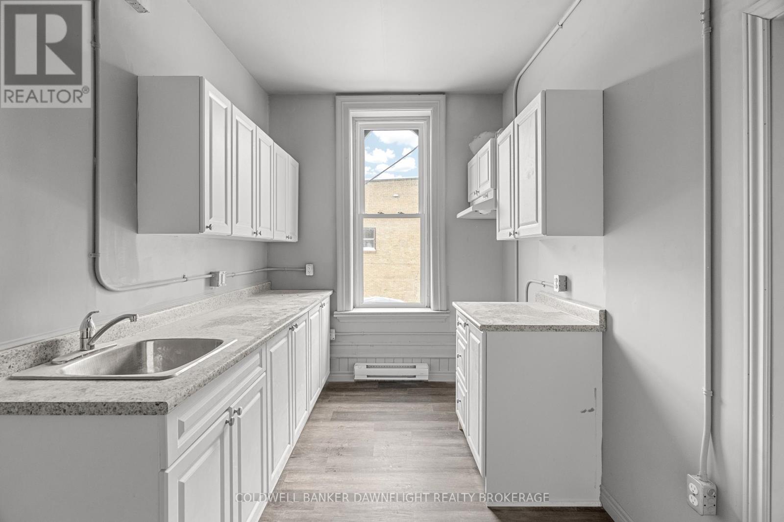 382 Main Street S, South Huron (Exeter), Ontario  N0M 1S2 - Photo 25 - X12230022