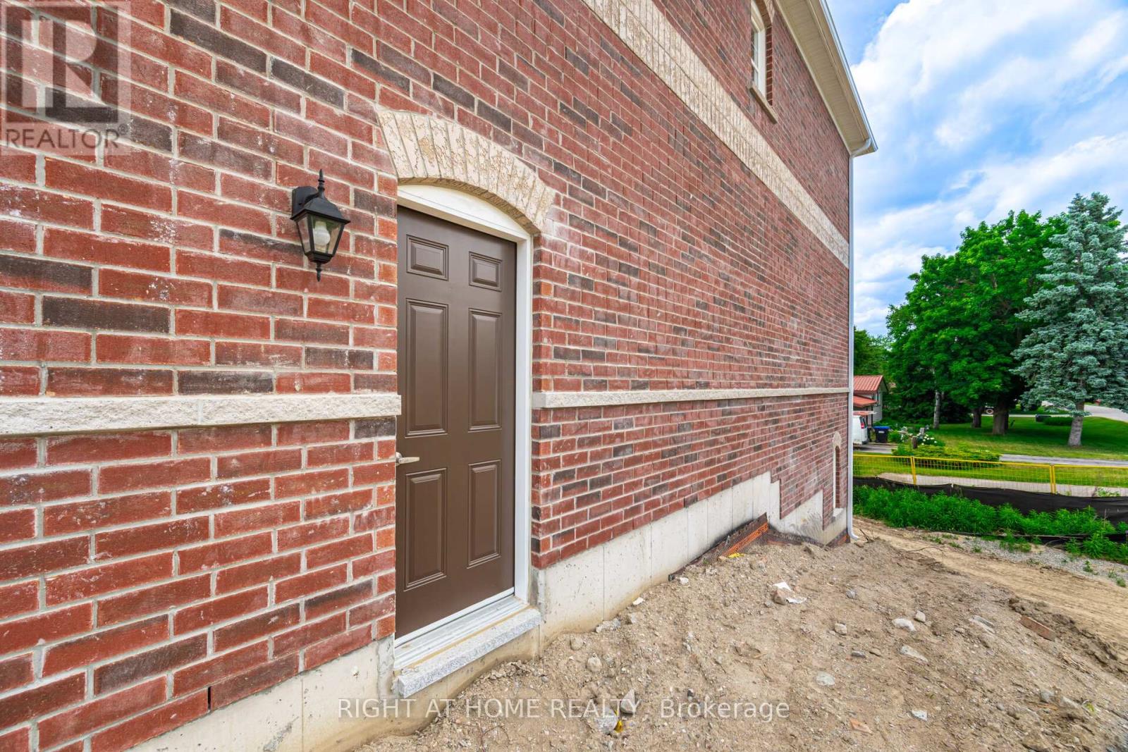 16 Ravenscraig Place, Innisfil (Cookstown), Ontario  L0L 1L0 - Photo 37 - N12050042