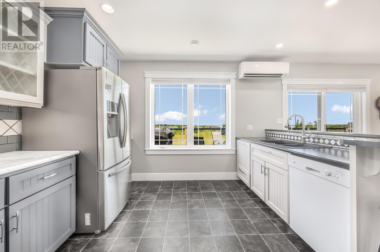 15 Estates Way, Brackley Beach, Prince Edward Island  C1E 2R4 - Photo 11 - 202515009