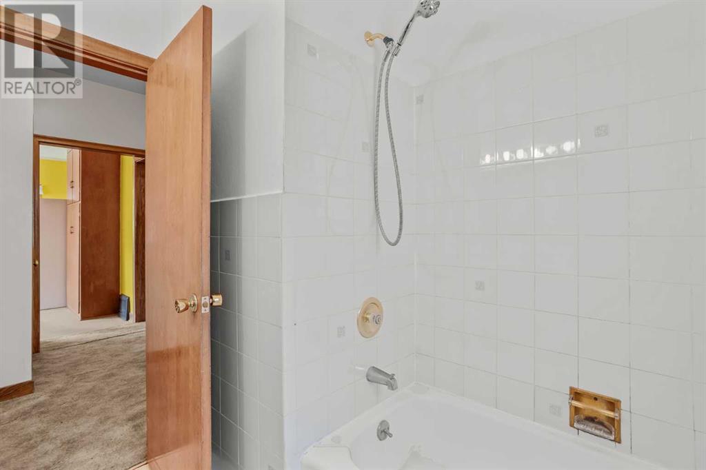 404 Otter Street, Banff, Alberta  T1L 1E3 - Photo 19 - A2232374