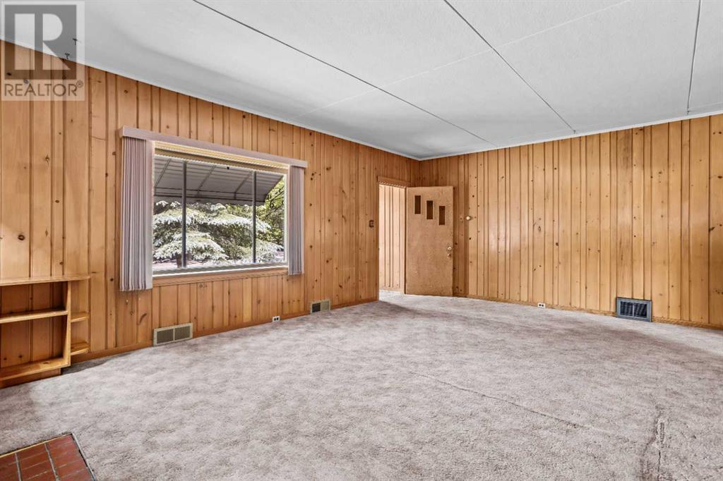 404 Otter Street, Banff, Alberta  T1L 1E3 - Photo 3 - A2232374