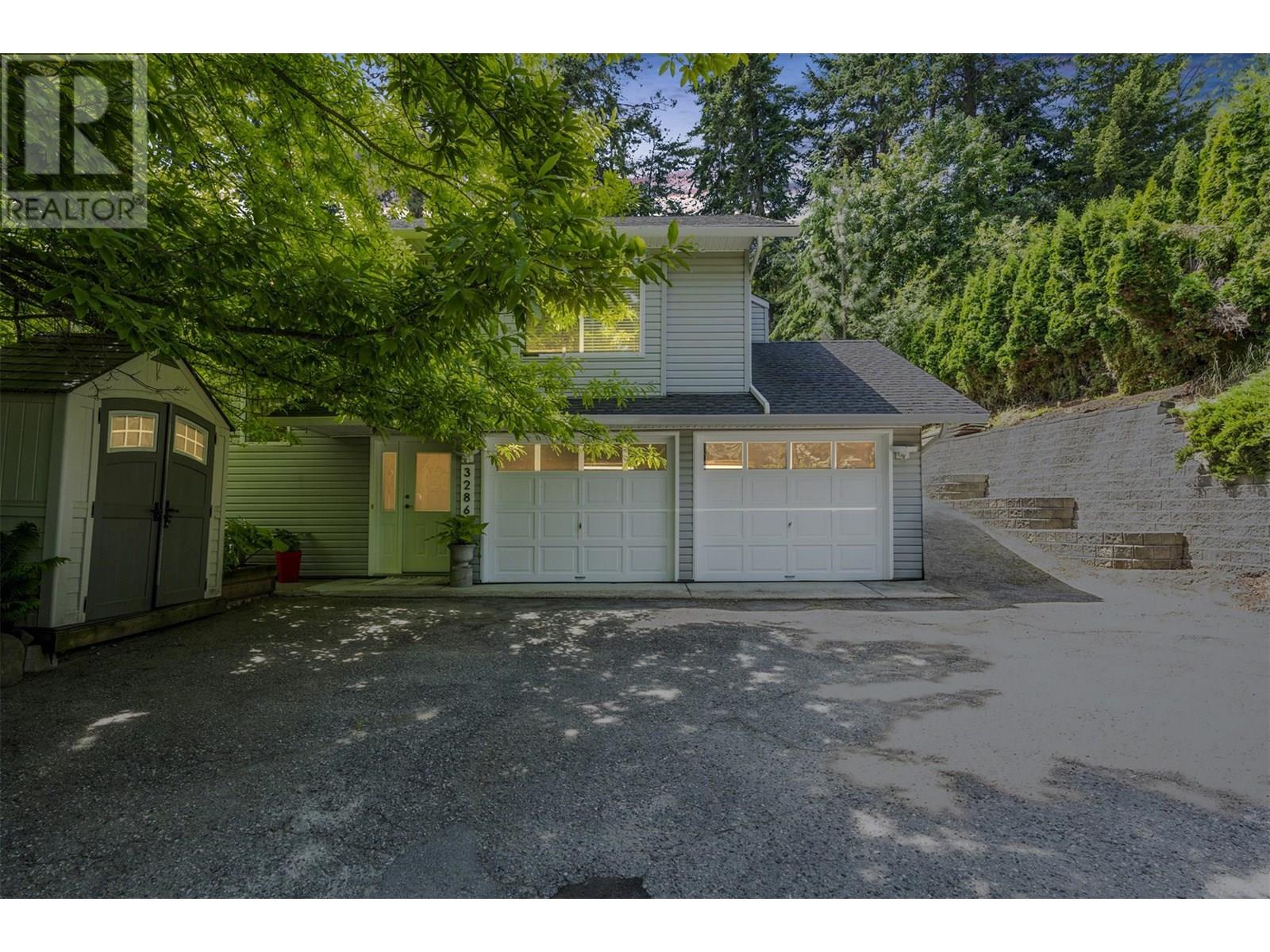 3286 McRobbie Road, West Kelowna, British Columbia