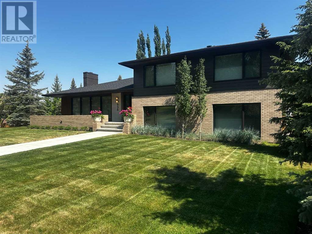 Property at 936 Elizabeth Road SW image 2