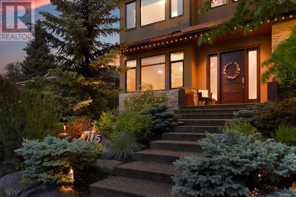 Property at 4115 15 Street SW image 3