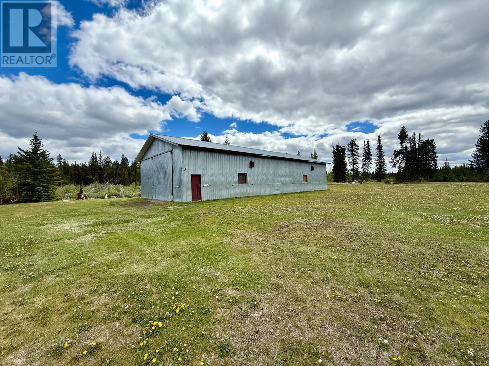 9736 97 Cariboo Highway, Clinton, British Columbia  V0K 1K0 - Photo 7 - 10352263