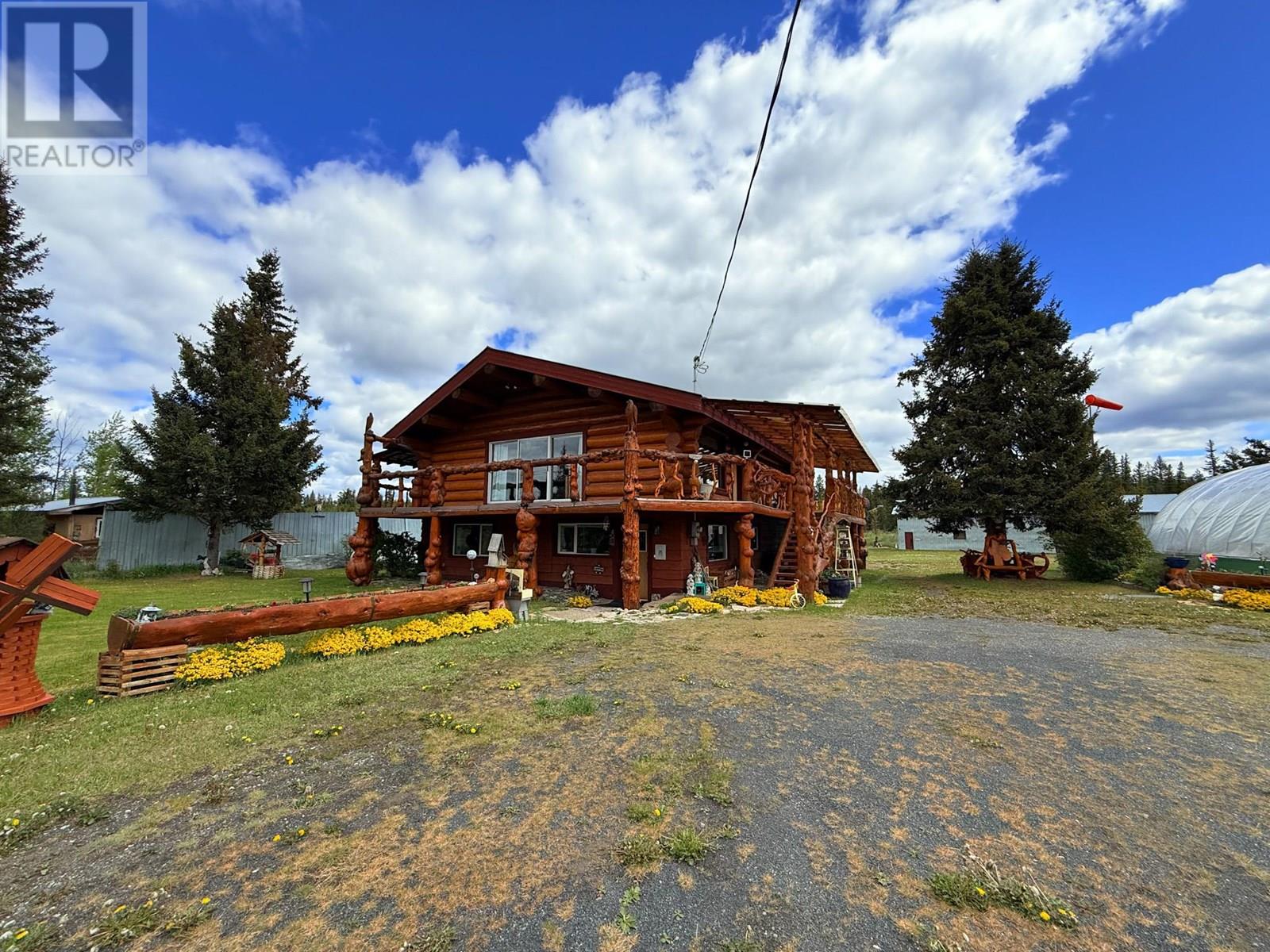 9736 97 Cariboo Highway, Clinton, British Columbia  V0K 1K0 - Photo 2 - 10352263
