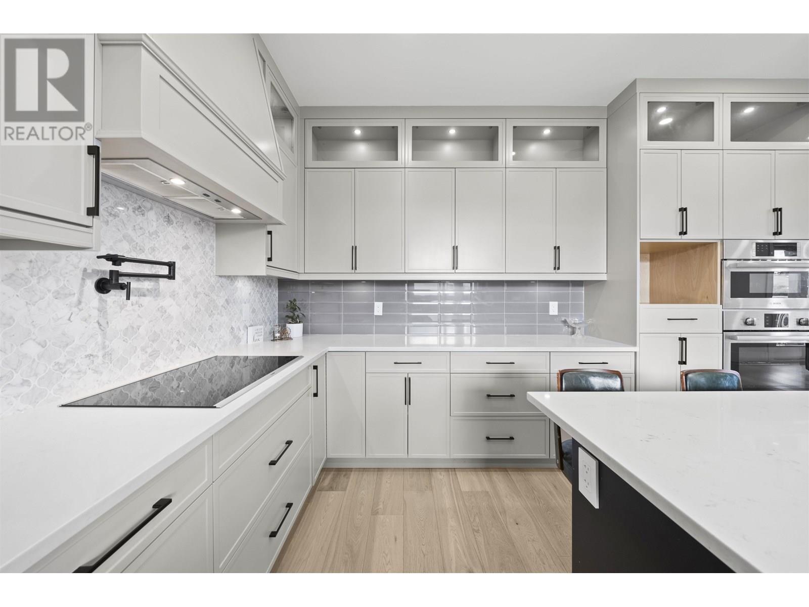 Property at 1054 SMITH AVENUE image 4