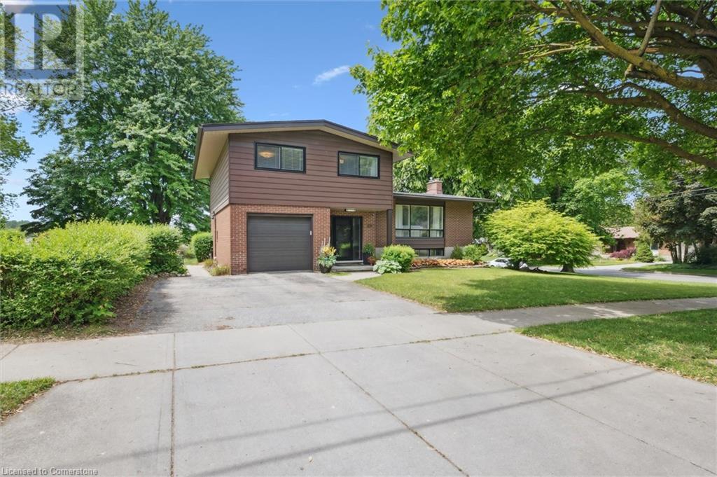 Property at 321 DIXON Street image 2